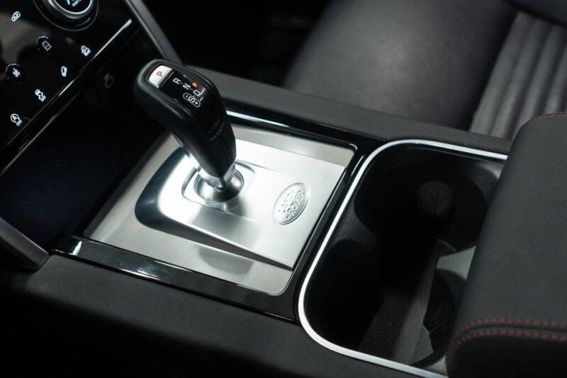 2023 Land Rover Discovery Sport P250 S R-Dynamic