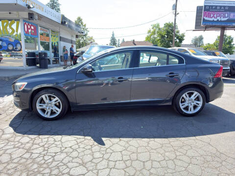 2015 Volvo S60 T5 Drive-E Platinum