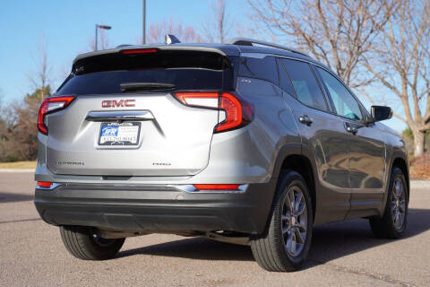 2024 GMC Terrain SLT