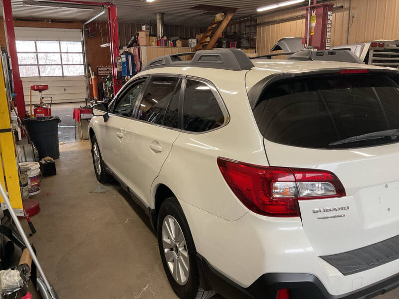 2018 Subaru Outback 2.5i Premium