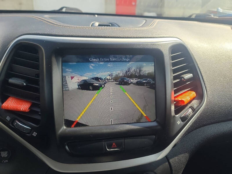 2018 Jeep Cherokee Latitude Plus