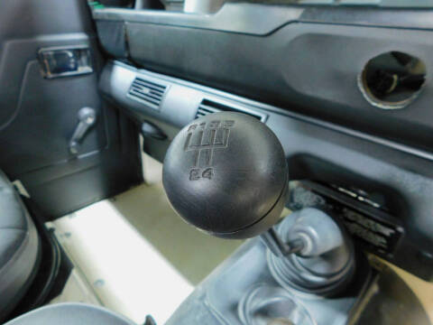 1986 Land Rover Defender