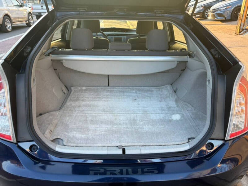 2012 Toyota Prius Two