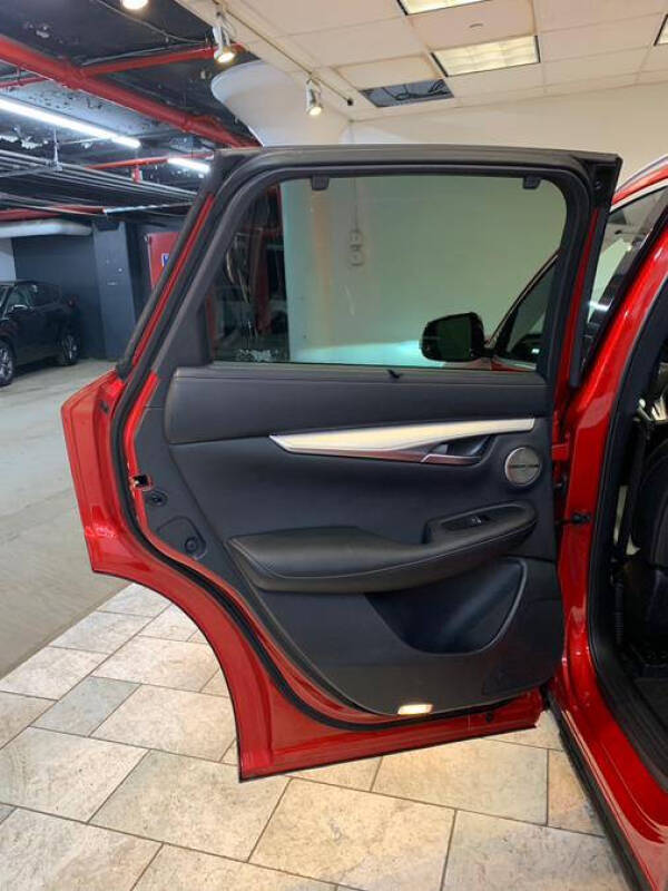 2021 Infiniti QX50 Essential