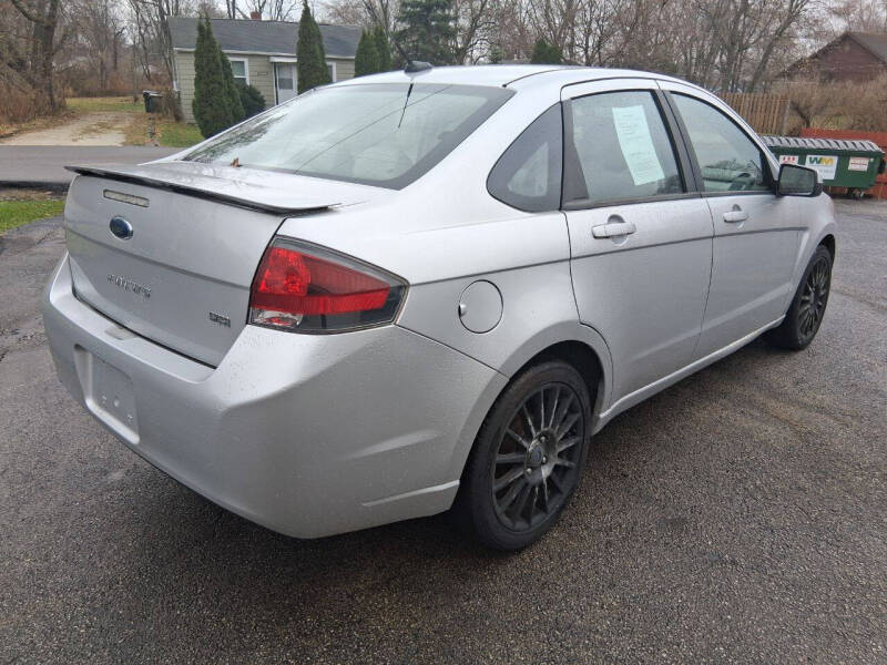 2011 Ford Focus Sport SES