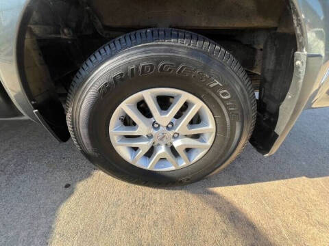 2017 Nissan Frontier SV