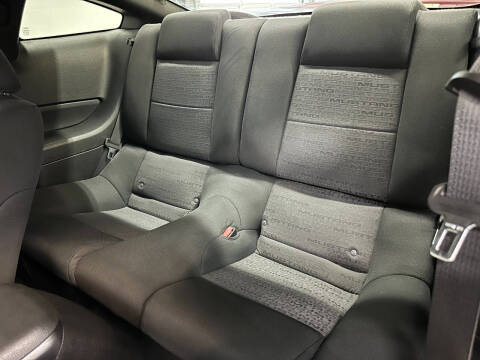 2008 Ford Mustang V6 Deluxe