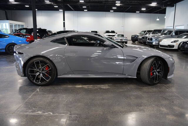 2021 Aston Martin Vantage
