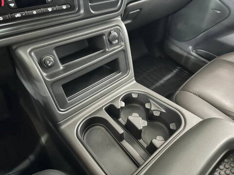 2004 Chevrolet Silverado 1500 SS