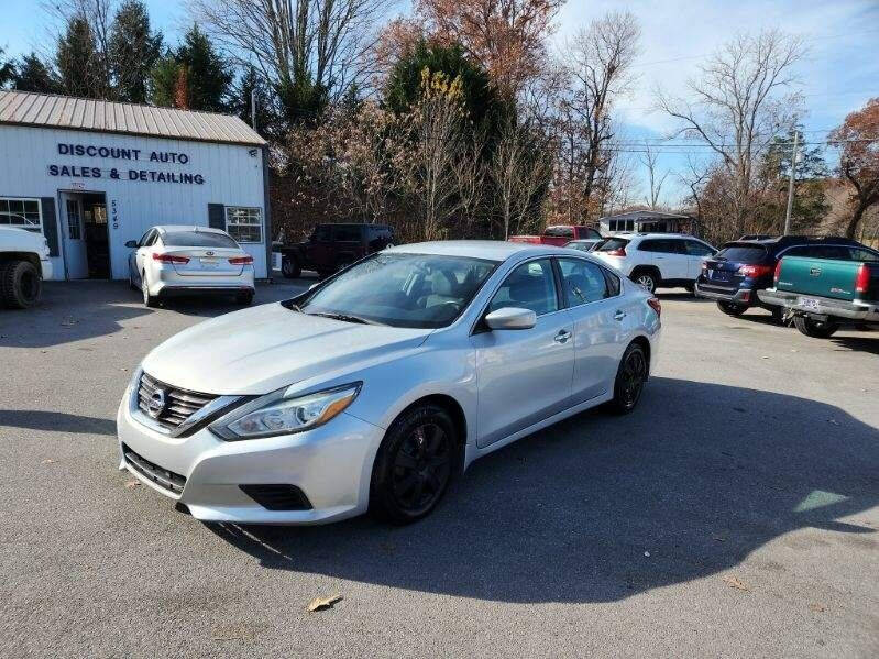 2017 Nissan Altima for sale at DISCOUNT AUTO SALES in Johnson City TN