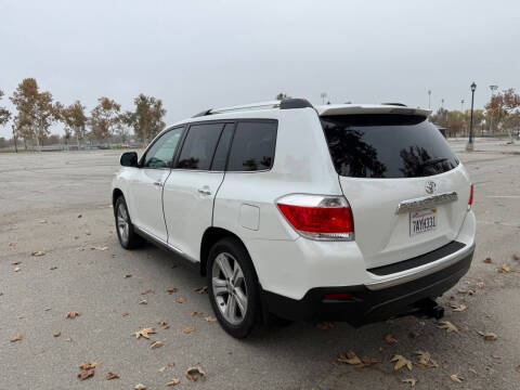 2013 Toyota Highlander Limited