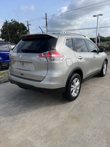 2016 Nissan Rogue SV