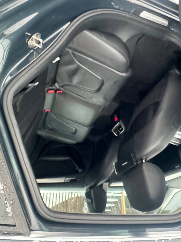 2009 Audi A4 2.0T Avant Premium Plus