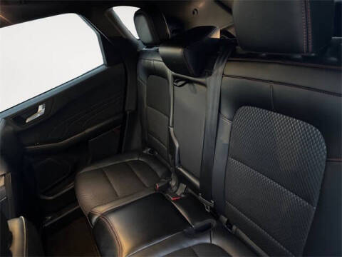 2024 Ford Escape Hybrid ST-Line Select