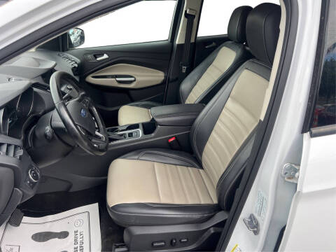 2019 Ford Escape SEL