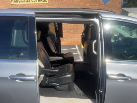 2017 Chrysler Pacifica Touring Plus