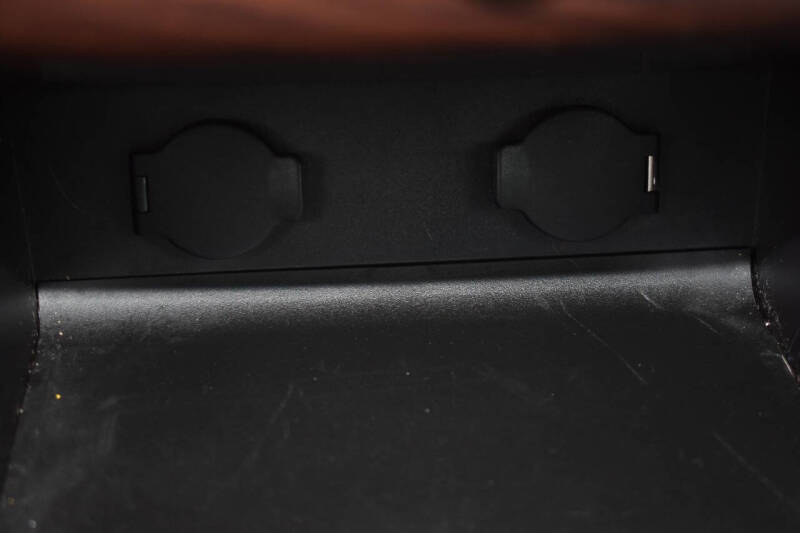 2016 Nissan Pathfinder SL