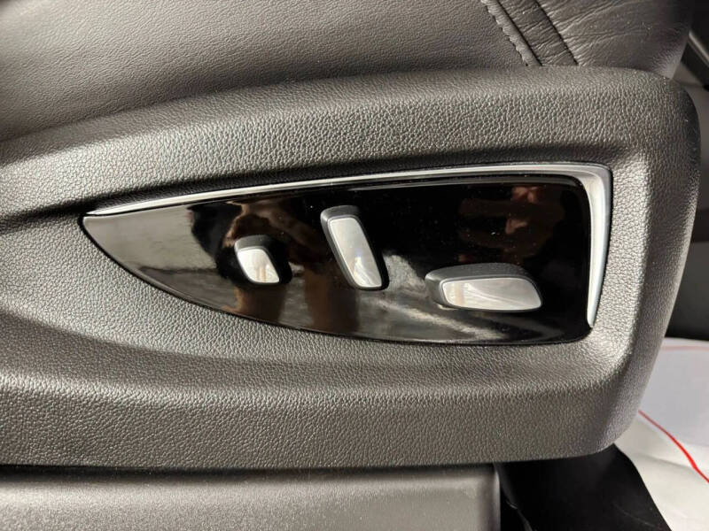 2019 Cadillac Escalade ESV Luxury