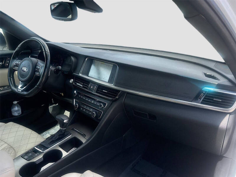 2016 Kia Optima SXL Turbo