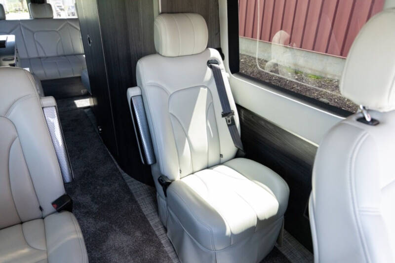 2022 Mercedes-Benz Sprinter Cargo Van Base photo 31