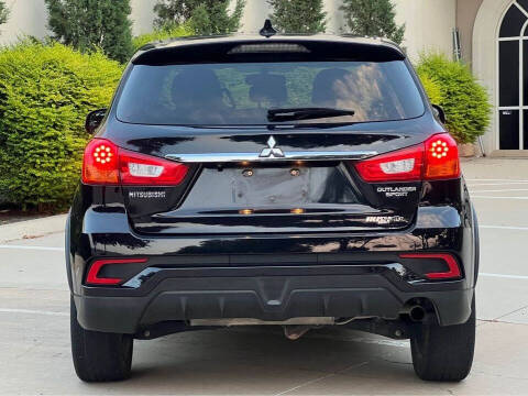2019 Mitsubishi Outlander Sport SE