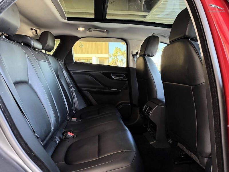 2018 Jaguar F-PACE 30t Premium
