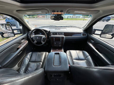 2009 GMC Yukon Denali