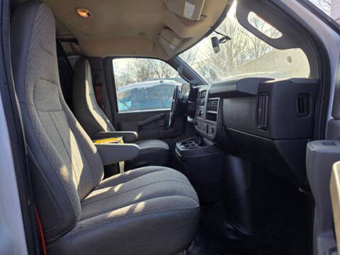 2018 Chevrolet Express 2500