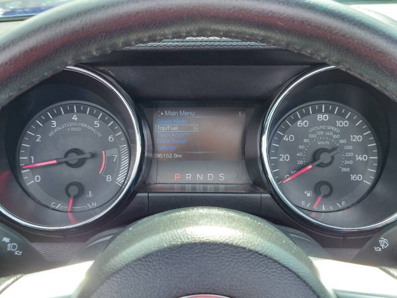 2015 Ford Mustang V6