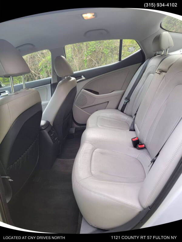 2011 Kia Optima EX Turbo