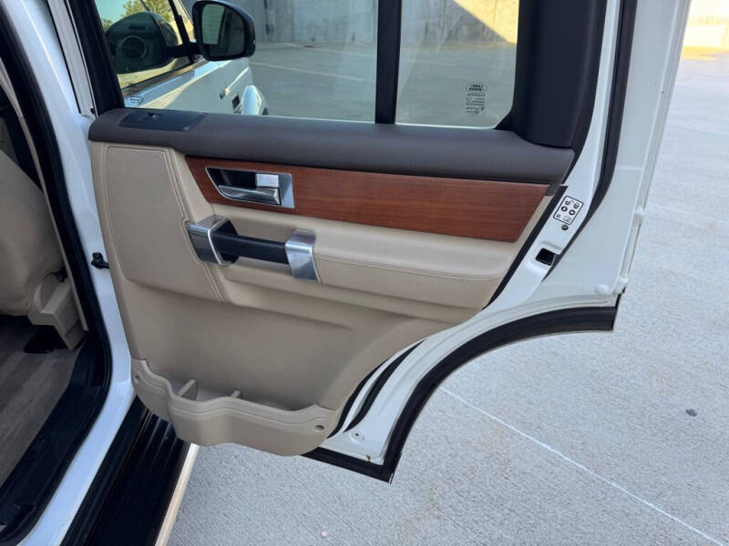 2016 Land Rover LR4 HSE