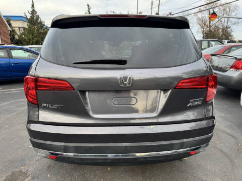 2018 Honda Pilot Touring