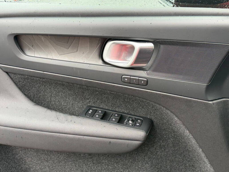 2023 Volvo C40 Recharge Twin Plus