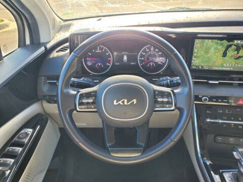 2023 Kia Carnival EX