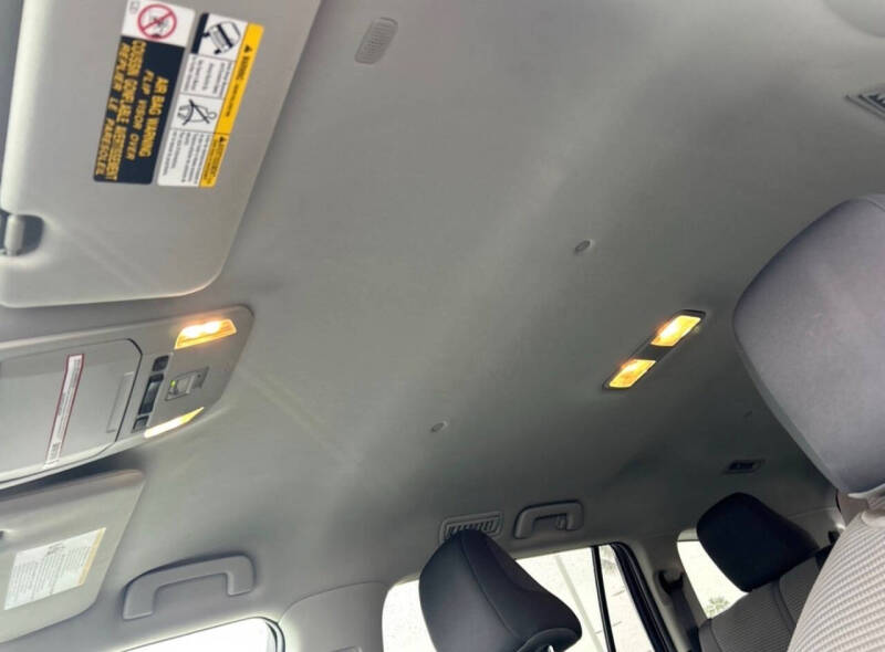 2021 Toyota Highlander L