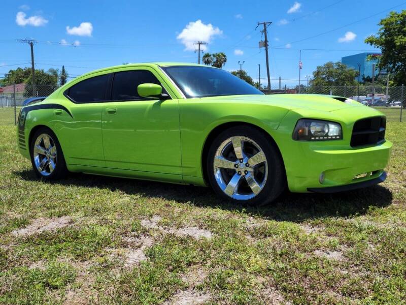 2007 Dodge Charger for sale at American Trucks and Equipment in Hollywood FL