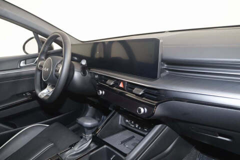 2025 Kia K5