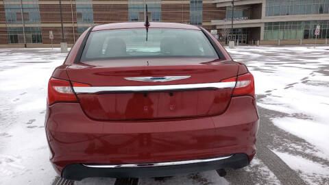 2013 Chrysler 200 LX