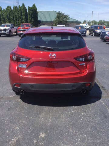 2016 Mazda MAZDA3 i Sport
