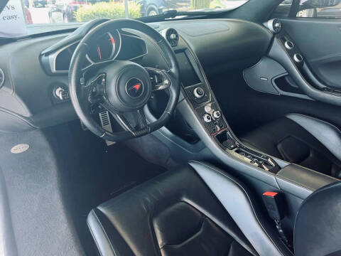 2012 McLaren MP4-12C