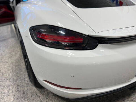 2019 Porsche 718 Cayman