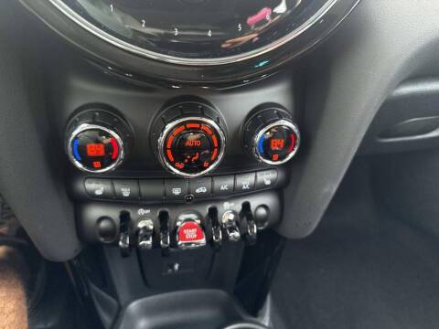 2022 MINI Hardtop 2 Door Oxford Edition