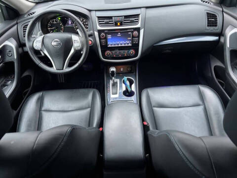 2018 Nissan Altima 2.5 SR