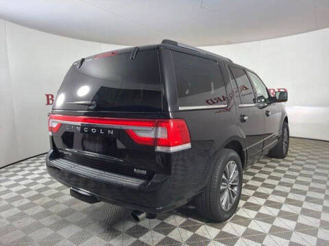 2017 Lincoln Navigator Select