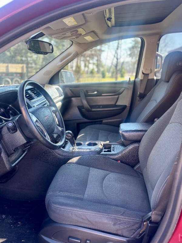 2016 GMC Acadia SLE-2