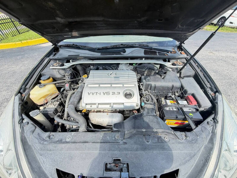 2005 Lexus ES 330