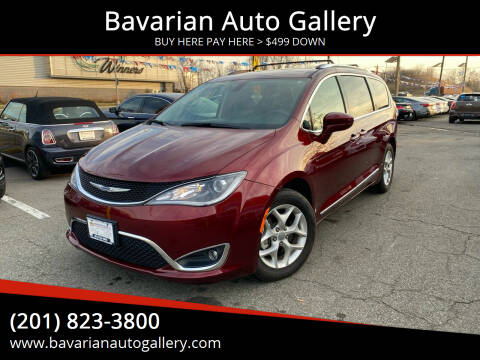 2020 Chrysler Pacifica for sale at Bavarian Auto Gallery in Bayonne NJ