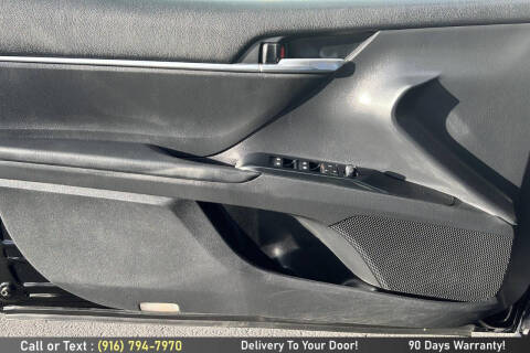 2019 Toyota Camry SE