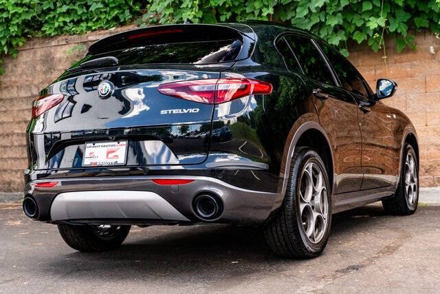 2022 Alfa Romeo Stelvio Ti