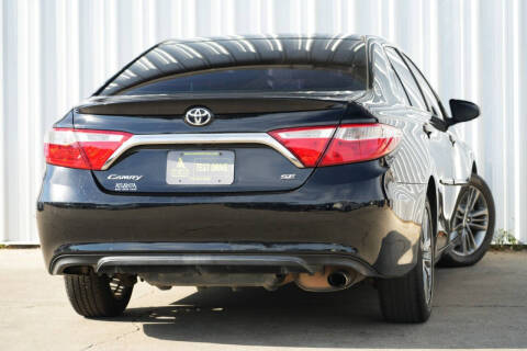 2016 Toyota Camry SE